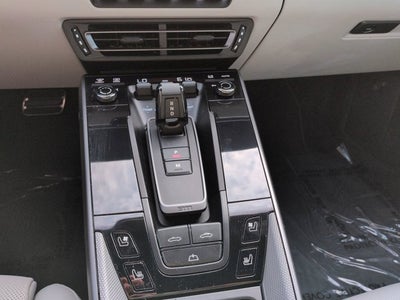 2022 Porsche 911 Carrera