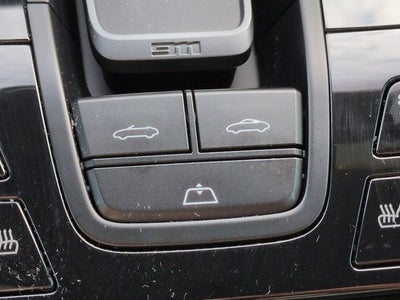 2022 Porsche 911 Carrera