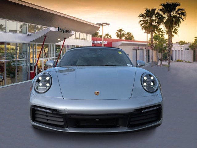 2022 Porsche 911 Carrera